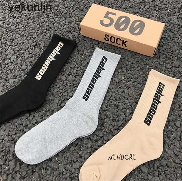 mens socks season 6 calabasas skateboard fashion mens letter printed socks sports socks sockings hip hoptry3, Black
mens socks season 6 calabasas skateboard fashion mens letter printed socks sports socks sockings hip hoptry3, Black