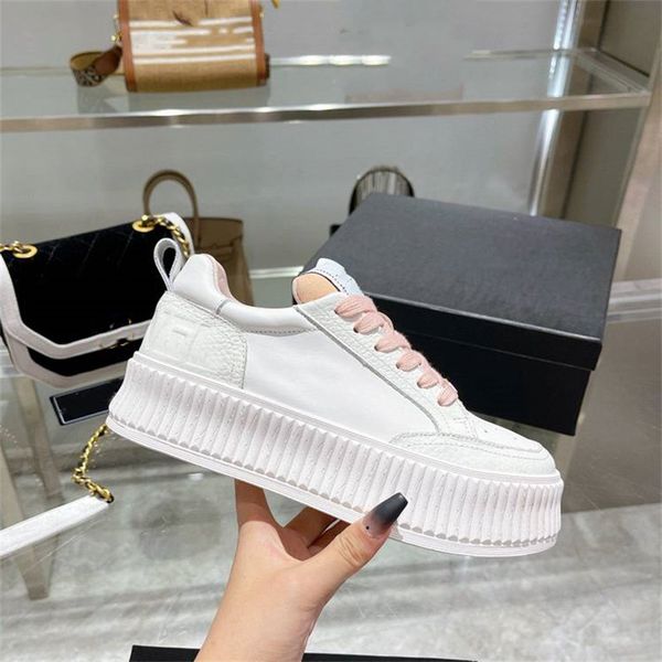 luxury design bowling shoes channel 2023 fashionable men and women leather canvas letter logo casual outdoor sports running shoes 01-013
luxury design bowling shoes channel 2023 fashionable men and women leather canvas letter logo casual outdoor sports running shoes 01-013