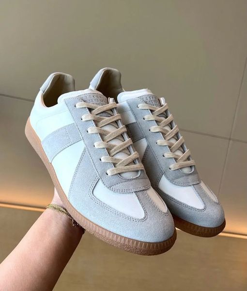 2023s/s men sneakers shoes comfort casual men's sports fabric patent leather mesh lightweight skateboard runner sole tech discount trai, Black
2023s/s men sneakers shoes comfort casual men's sports fabric patent leather mesh lightweight skateboard runner sole tech discount trai, Black