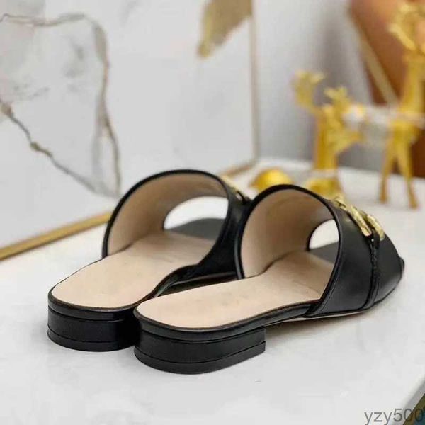 summer flat slippers ladies sandals casual fashion open toe metal buckle designer beach sandals''gg'', Black
summer flat slippers ladies sandals casual fashion open toe metal buckle designer beach sandals''gg'', Black