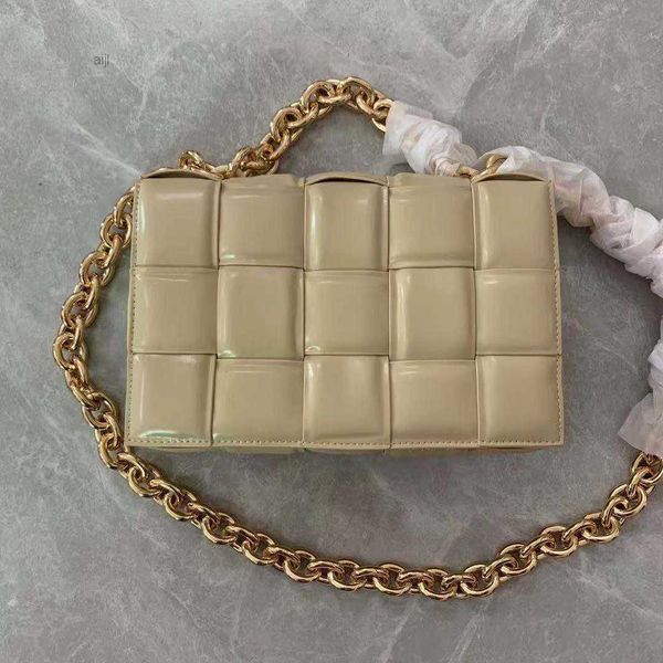 women wholesale fashion chains bag tote luxury designer small square shoulder bags quilted mini classic cow leather cross body handbags cros
women wholesale fashion chains bag tote luxury designer small square shoulder bags quilted mini classic cow leather cross body handbags cros