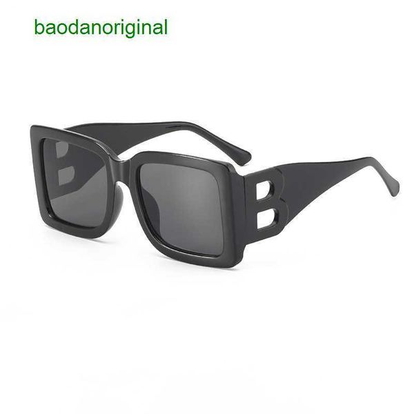 burbrerys designer sunglasses large frame trendy bletter sunglasses with hollow leg boxes fashionable women's glasses men's fashio, White;black
burbrerys designer sunglasses large frame trendy bletter sunglasses with hollow leg boxes fashionable women's glasses men's fashio, White;black