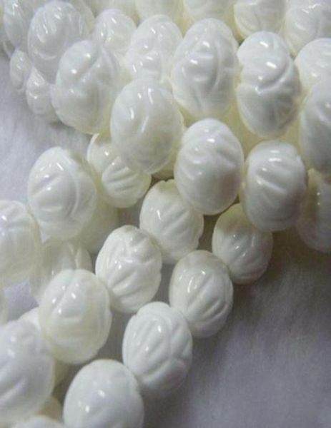 10mm natural white coral carved lotus round gems loose beads 15quot8829122, Green;white
10mm natural white coral carved lotus round gems loose beads 15quot8829122, Green;white