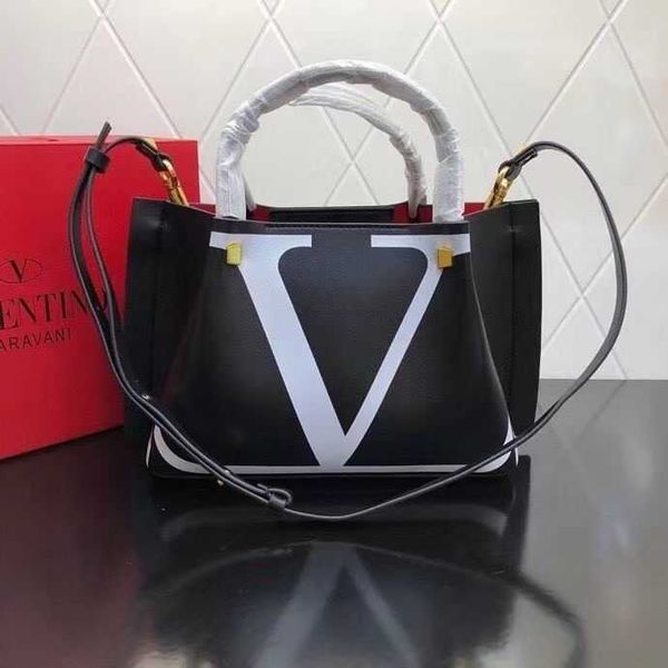 classic women bags shopping luxurys valentions designer handbag metal chain fashion handheld shoulder crossbody women's 5lgb
classic women bags shopping luxurys valentions designer handbag metal chain fashion handheld shoulder crossbody women's 5lgb
