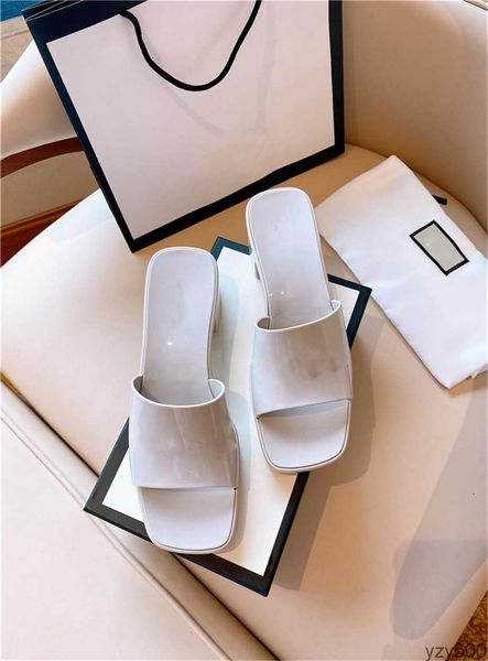 2023 designer woman fashion beach thick bottom slippers platform alphabet lady sandals leather rubber high heel slides slipper''gg, Black
2023 designer woman fashion beach thick bottom slippers platform alphabet lady sandals leather rubber high heel slides slipper''gg, Black