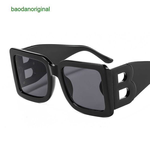 burbrerys designer sunglasses bshaped decorative large box men's and women's sunglasses 8655ins style new fashionable personalized, White;black
burbrerys designer sunglasses bshaped decorative large box men's and women's sunglasses 8655ins style new fashionable personalized, White;black