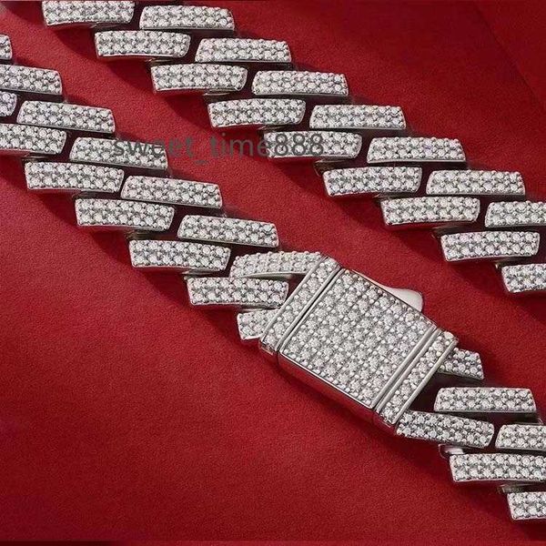 14mm vvs moissanite iced out diamond gold color chain necklace 925 sterling silver men necklace bracelet miami cuban link chain
14mm vvs moissanite iced out diamond gold color chain necklace 925 sterling silver men necklace bracelet miami cuban link chain