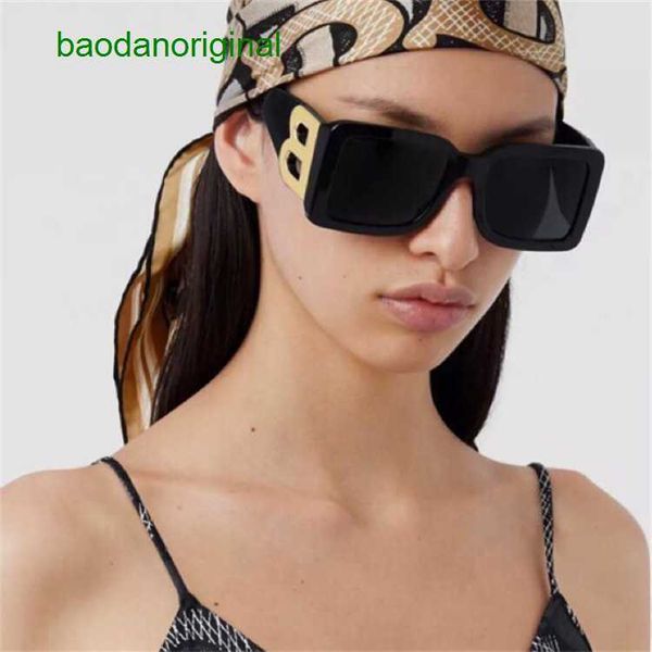 burbrerys designer sunglasses be new ins trendy character letter b box sunglasses han huohuo same b4312, White;black
burbrerys designer sunglasses be new ins trendy character letter b box sunglasses han huohuo same b4312, White;black