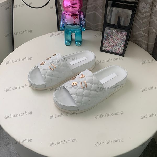 designer womens sandals flat slippers sheep leather upper hardware metal lettering ornaments corrugated small heel 2cm outdoor beach shoes c, Black
designer womens sandals flat slippers sheep leather upper hardware metal lettering ornaments corrugated small heel 2cm outdoor beach shoes c, Black