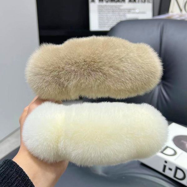 13cm/5" women's ladies real rabbit fur hair clip hair claw hair pin large bobby pin, Silver
13cm/5" women's ladies real rabbit fur hair clip hair claw hair pin large bobby pin, Silver