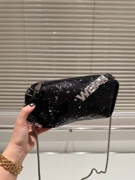 10a alexander fashion sequin shoulder bag women's dinner bag classic genuine leather metal logo shoulder strap large capacity nightclub
10a alexander fashion sequin shoulder bag women's dinner bag classic genuine leather metal logo shoulder strap large capacity nightclub