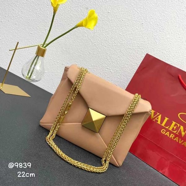 multi compartment designer women bags luxurys valentions handbag rivet women's flip chain shoulder crossbody underarm 1 y0nm
multi compartment designer women bags luxurys valentions handbag rivet women's flip chain shoulder crossbody underarm 1 y0nm