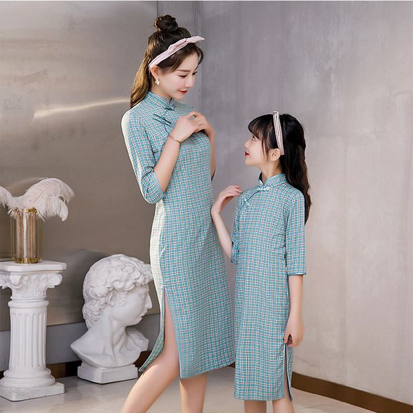 family matching outfits parent-child dress mother and daughter dress cheongsam girls spring and autumn ancient costume mid-length plaid cheo, Blue
family matching outfits parent-child dress mother and daughter dress cheongsam girls spring and autumn ancient costume mid-length plaid cheo, Blue