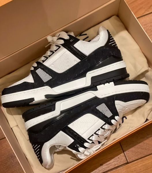 casual shoes luxury denim bule black vintage men sneakers rubber sole abloh lace-up trainers virgil famous brand party dress skateboard walk
casual shoes luxury denim bule black vintage men sneakers rubber sole abloh lace-up trainers virgil famous brand party dress skateboard walk