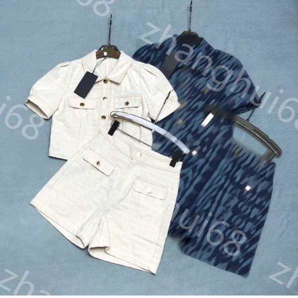 23ss casual suit women tracksuit womens designer clothing full alphabet jacquard wash water denim short sleeve shorts set womens clothing a1, Gray
23ss casual suit women tracksuit womens designer clothing full alphabet jacquard wash water denim short sleeve shorts set womens clothing a1, Gray