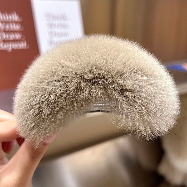 10cm/4" women's ladies real rabbit fur hair clip hair claw hair pin large bobby pin, Silver
10cm/4" women's ladies real rabbit fur hair clip hair claw hair pin large bobby pin, Silver