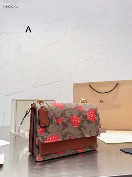 2023 brand designer crossbody bagfashion fashion bagsbag luxury brand leather handbag chain design shoulder bag women's fashion bag wom
2023 brand designer crossbody bagfashion fashion bagsbag luxury brand leather handbag chain design shoulder bag women's fashion bag wom