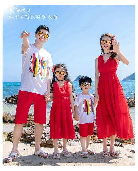 family matching outfits summer parent-child clothing short sleeve t-shirt dress 220529 230506, Blue
family matching outfits summer parent-child clothing short sleeve t-shirt dress 220529 230506, Blue