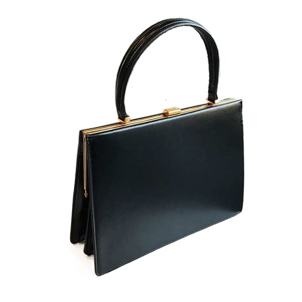 evening bags fashion vintage big clip women handbags designer casual female large capacity tote luxury pu leather handbag ladies purses 2305
evening bags fashion vintage big clip women handbags designer casual female large capacity tote luxury pu leather handbag ladies purses 2305
