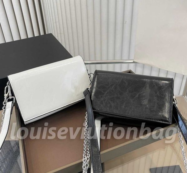 fashion handbags shoulder luxurys designer bags metal chain silver women handbag genuine leather bag flip diagonal messenger crossbody handb
fashion handbags shoulder luxurys designer bags metal chain silver women handbag genuine leather bag flip diagonal messenger crossbody handb
