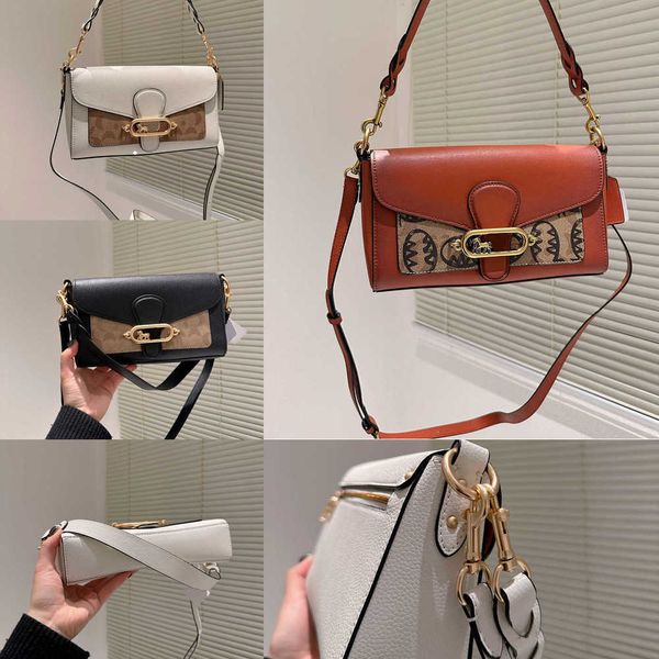 new evening bags updated designer coabag pillow shoulder bag quality women pure retro hardware cloudy handbags leather fashion purse 230302
new evening bags updated designer coabag pillow shoulder bag quality women pure retro hardware cloudy handbags leather fashion purse 230302