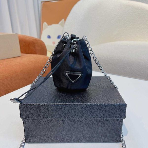 3 color mini designer bag p letter shoulder bags women triangle bucket bags ladies crossbody bags womens all-match cute chain purse handbags
3 color mini designer bag p letter shoulder bags women triangle bucket bags ladies crossbody bags womens all-match cute chain purse handbags