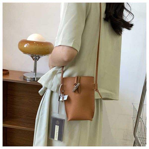 women shoulder mini summer mobile versatile messenger phone 2023 bag bamboo one fashionable design, Red;black
women shoulder mini summer mobile versatile messenger phone 2023 bag bamboo one fashionable design, Red;black