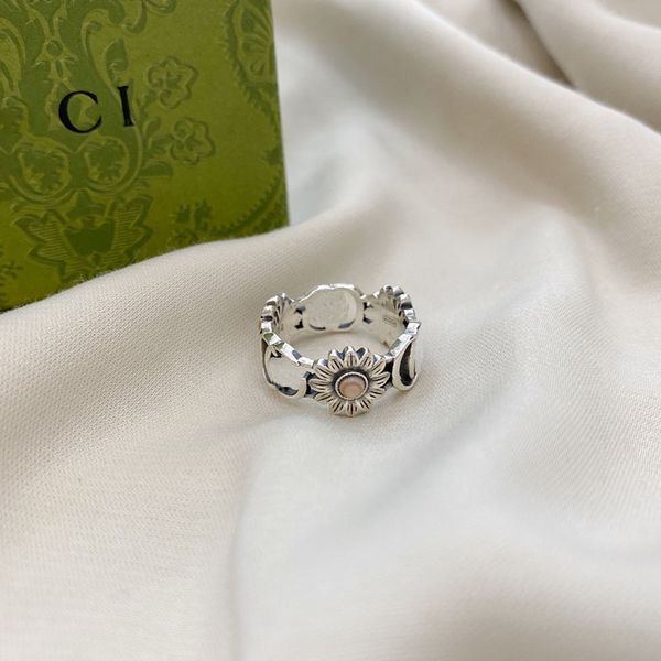 designer ring luxury rings for women classic brand rings men and women fashion rings vintage letter floral rings hundred matching jewelry ho, Golden;silver
designer ring luxury rings for women classic brand rings men and women fashion rings vintage letter floral rings hundred matching jewelry ho, Golden;silver