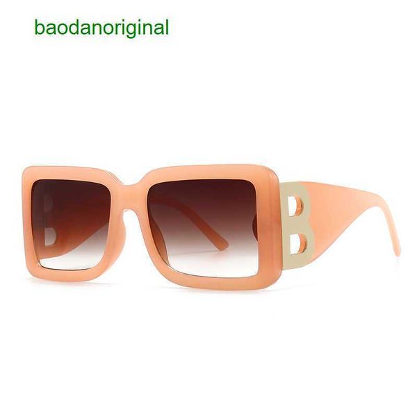 burbrerys designer sunglasses rock style square metal logo inlaid with modern charm wide leg sunglasses 4301 xmjl, White;black
burbrerys designer sunglasses rock style square metal logo inlaid with modern charm wide leg sunglasses 4301 xmjl, White;black
