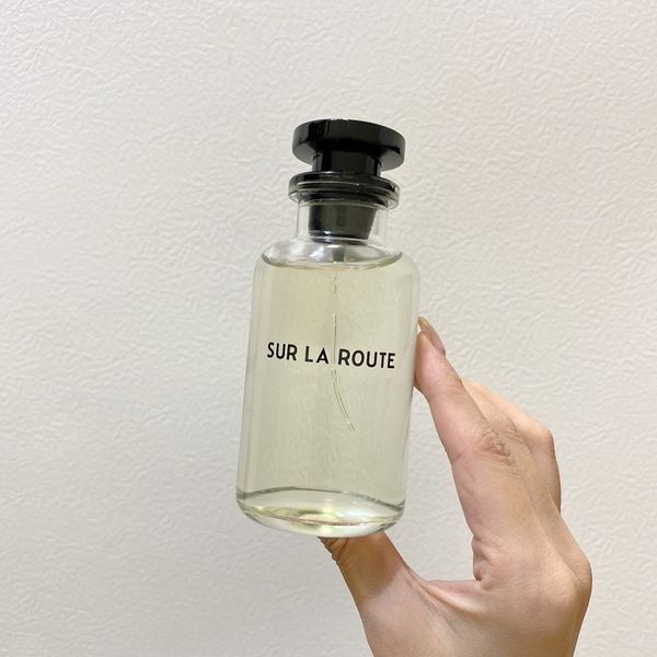 luxury women perfume sur la route eau de parfum spray 100ml 3.4oz good smell long time leaving lady body mist high version quality present
luxury women perfume sur la route eau de parfum spray 100ml 3.4oz good smell long time leaving lady body mist high version quality present