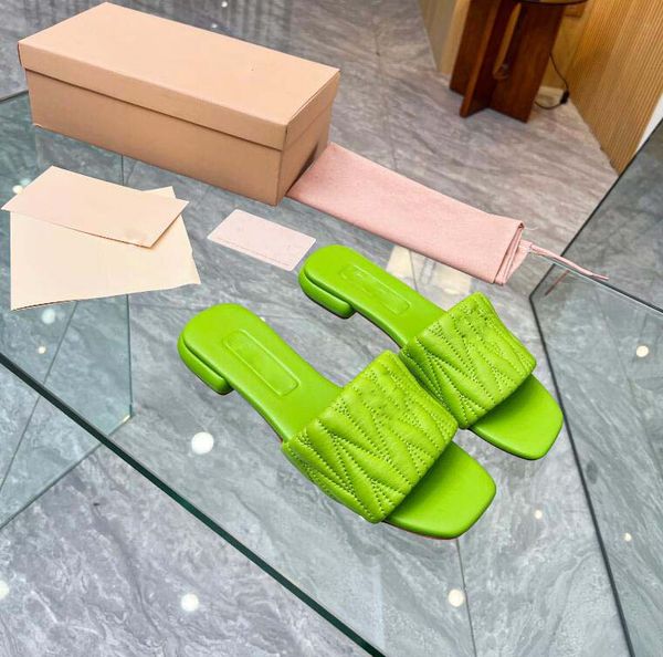 2024 womens fashion slippers embroidered leather designer slides slip on slipper girls slipper covered platform sandals, Black 
2024 womens fashion slippers embroidered leather designer slides slip on slipper girls slipper covered platform sandals, Black