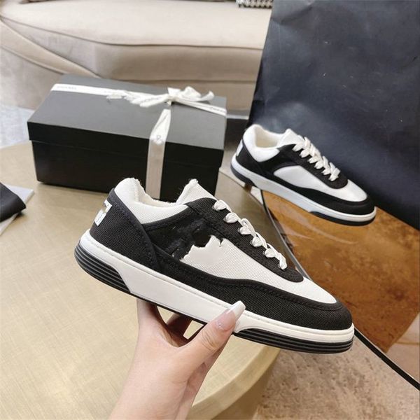 luxury design bowling shoes channel 2023 fashionable men and women leather canvas letter logo casual outdoor sports running shoes 01-020
luxury design bowling shoes channel 2023 fashionable men and women leather canvas letter logo casual outdoor sports running shoes 01-020