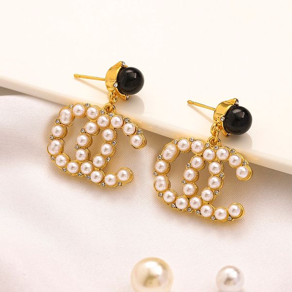luxury brand designers letters stud clip chain gold plated stainless steel geometric women with steel sea crystal rhinestone pearl earring w, Golden;silver
luxury brand designers letters stud clip chain gold plated stainless steel geometric women with steel sea crystal rhinestone pearl earring w, Golden;silver