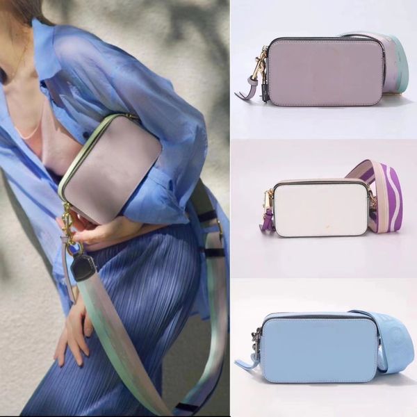 10a snaps camera bag designer crossbody bags women clutch double zipper closure caw leather signature on hardware phone purse cardholder fan
10a snaps camera bag designer crossbody bags women clutch double zipper closure caw leather signature on hardware phone purse cardholder fan