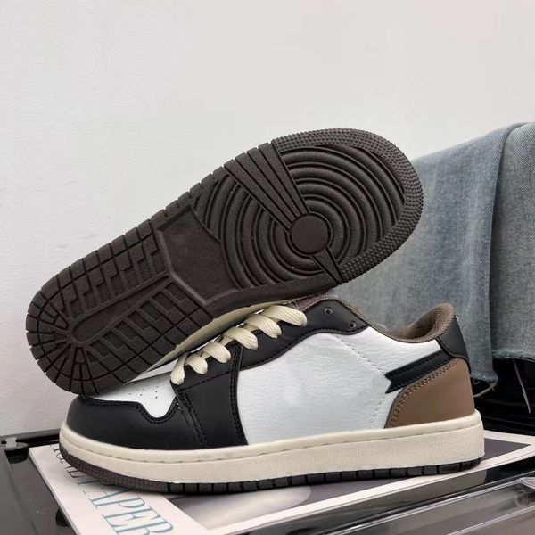fashion 1s low cut lace-up casual shoes designer men women sneakers trainers outdoor comfortable lightweight skateboard sports shoe 36-44, Black
fashion 1s low cut lace-up casual shoes designer men women sneakers trainers outdoor comfortable lightweight skateboard sports shoe 36-44, Black