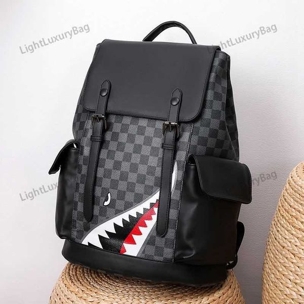 new plaid shoulder bag men and women leather large capacity trend backpack travel bag student school bag computer bag 230506
new plaid shoulder bag men and women leather large capacity trend backpack travel bag student school bag computer bag 230506
