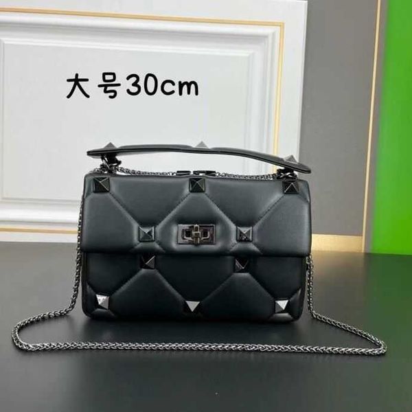 luxurys women bags rivet metal valentions handbag designer fashionable diamond grid chain leather women's casual shoulder crossbody qpj
luxurys women bags rivet metal valentions handbag designer fashionable diamond grid chain leather women's casual shoulder crossbody qpj