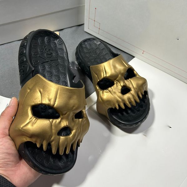 designer couple slippers flat womens sandals personality mens slippers classic chain skeleton design party spoof shoes casual shoes street w, Black
designer couple slippers flat womens sandals personality mens slippers classic chain skeleton design party spoof shoes casual shoes street w, Black