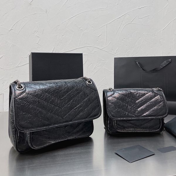 designer handbag vagrant bag shoulder chain bag vintage bag oil wax package totes bags wallet thread purse make old solid underarm package w
designer handbag vagrant bag shoulder chain bag vintage bag oil wax package totes bags wallet thread purse make old solid underarm package w