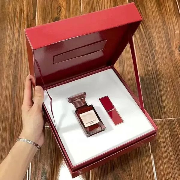 2023 new women perfume set lipstick 01 and spray 50ml lost cherry charming fragrances exquisite package fast ship
2023 new women perfume set lipstick 01 and spray 50ml lost cherry charming fragrances exquisite package fast ship