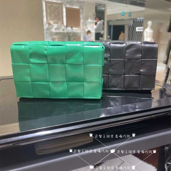 bottegas bag cassette oil wax 15 grid small woven one shoulder messenger venetas leather zc
bottegas bag cassette oil wax 15 grid small woven one shoulder messenger venetas leather zc