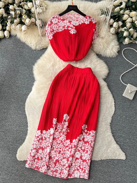 two piece dress singreiny floral print sets pleated sleeveless o neck elastic waist long skirt vacation harajuku elegant suit 230506, White
two piece dress singreiny floral print sets pleated sleeveless o neck elastic waist long skirt vacation harajuku elegant suit 230506, White