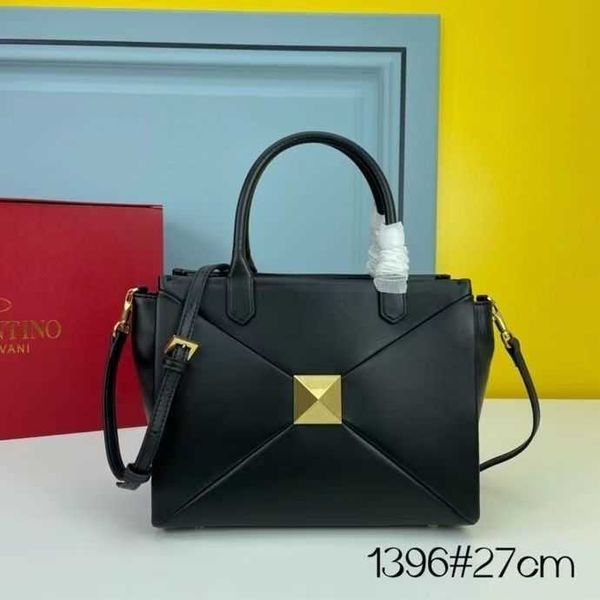 designer stud bags luxurys fashionable handbag women's shoulder crossbody 7924
designer stud bags luxurys fashionable handbag women's shoulder crossbody 7924