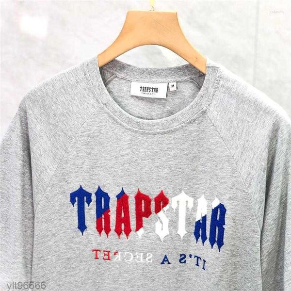 men's t shirts high street brand trapstar flocking embroidery letter t-shirt men women oversize casual o-neck tees2023, White;black
men's t shirts high street brand trapstar flocking embroidery letter t-shirt men women oversize casual o-neck tees2023, White;black