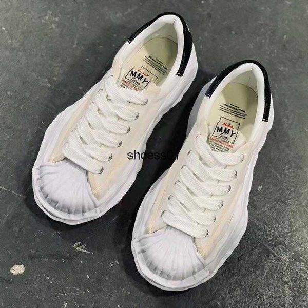 mmy mihara yasuhiro couple shell head dissolved canvas shoes thick soled elevated canvas shoes flat soled casual white shoes, Black
mmy mihara yasuhiro couple shell head dissolved canvas shoes thick soled elevated canvas shoes flat soled casual white shoes, Black