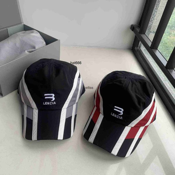 balencigas spliced baseball cap paris letter embroidered duck tongue cap new style in spring and summer, Blue;gray
balencigas spliced baseball cap paris letter embroidered duck tongue cap new style in spring and summer, Blue;gray