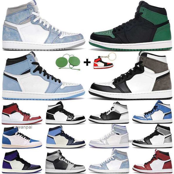 men women basketball shoes 1s high og 1 electro orange shadow 2.0 hyper royal light chicago military blues mens trainers sports sneakers
men women basketball shoes 1s high og 1 electro orange shadow 2.0 hyper royal light chicago military blues mens trainers sports sneakers