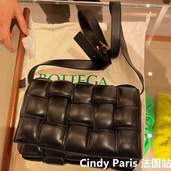 bottegas bag women's woven pillow cassette small square single shoulder oblique straddle venetas leather zc
bottegas bag women's woven pillow cassette small square single shoulder oblique straddle venetas leather zc