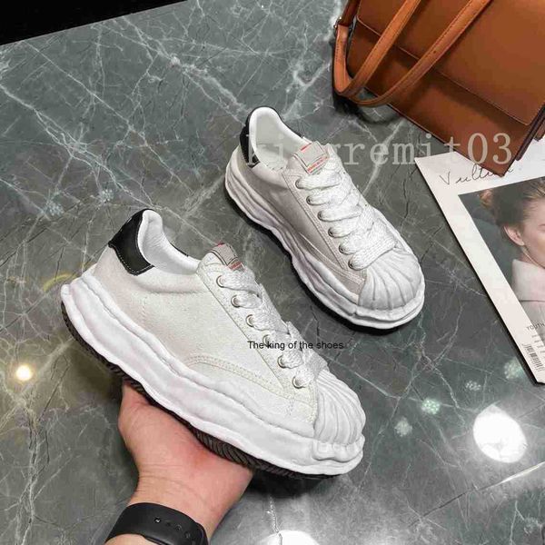 mmy casual shoes men women platform wave sneakers rubber sole high street trainers maison mihara yasuhiro low cut canvas fashion couple shoe
mmy casual shoes men women platform wave sneakers rubber sole high street trainers maison mihara yasuhiro low cut canvas fashion couple shoe