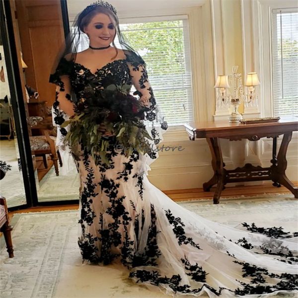 chic black lace gothic wedding dress 2023 plus size long sleeve mermaid country garden bridal dresses with train elegant bride robe de marie, White 
chic black lace gothic wedding dress 2023 plus size long sleeve mermaid country garden bridal dresses with train elegant bride robe de marie, White